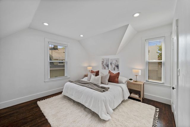 8 Chestnut St, Lynn, MA 01902