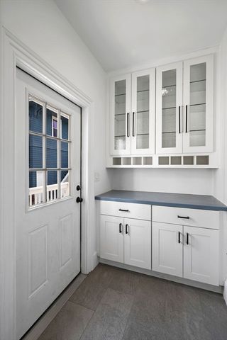 8 Chestnut St, Lynn, MA 01902