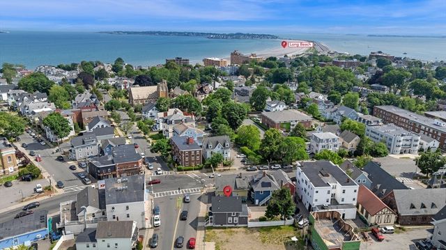 8 Chestnut St, Lynn, MA 01902