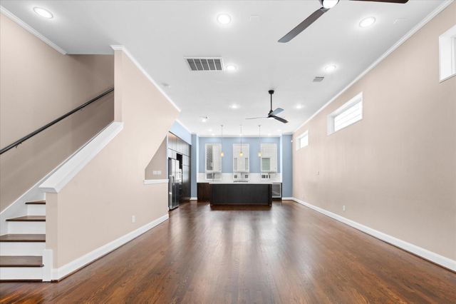 3115 Leeland Street, Houston, TX 77003