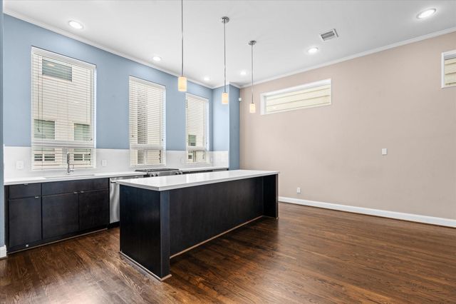 3115 Leeland Street, Houston, TX 77003