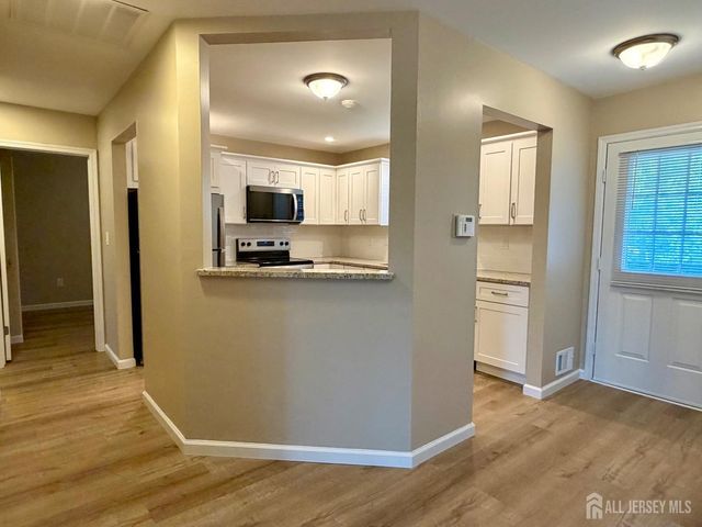 8 Benjamin Franklin Drive F, Monroe, NJ 08831