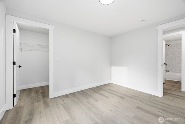 3234 Whitney Dr, Oak Harbor, WA 98277