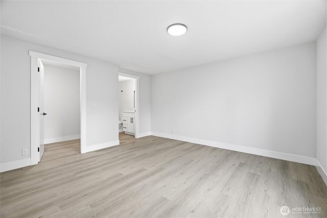 3234 Whitney Dr, Oak Harbor, WA 98277