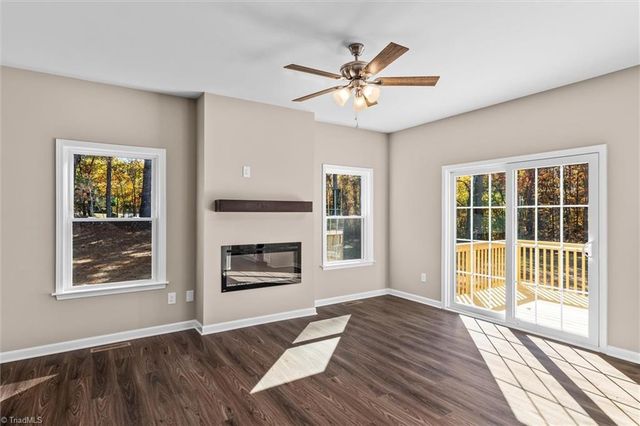 6049 Frye Bridge Road, Clemmons, NC 27012