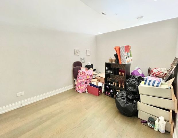 2620 W Cermak Road 2F, Chicago, IL 60608