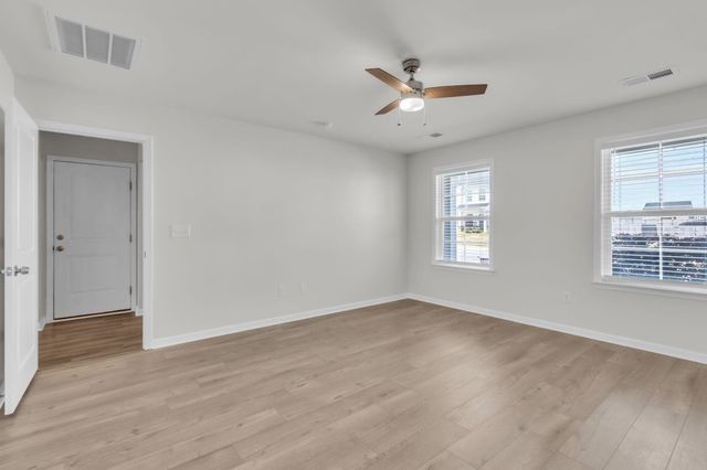 7058 Luna Mae Court, Boiling Springs, SC 29316