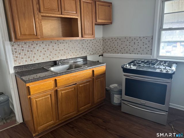 47 Pershing Drive 1, Ansonia, CT 06401