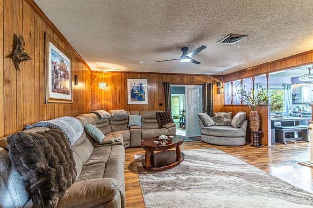 114 LAKE MATTIE ROAD, Auburndale, FL 33823