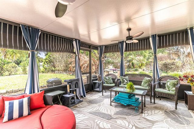 114 LAKE MATTIE ROAD, Auburndale, FL 33823