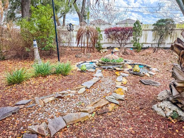 114 LAKE MATTIE ROAD, Auburndale, FL 33823