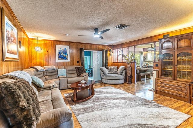 114 LAKE MATTIE ROAD, Auburndale, FL 33823