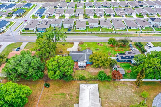 114 LAKE MATTIE ROAD, Auburndale, FL 33823
