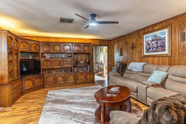 114 LAKE MATTIE ROAD, Auburndale, FL 33823