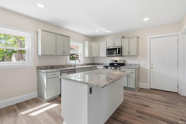 3632 S Harrison Street, Fort Wayne, IN 46807