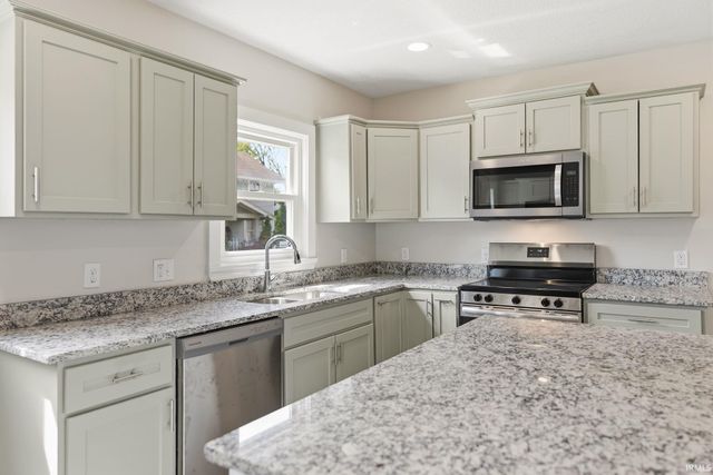 3632 S Harrison Street, Fort Wayne, IN 46807