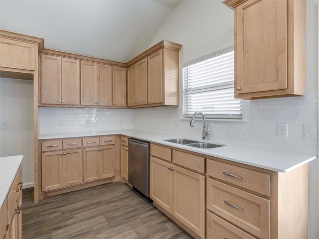 13604 Grass Plain Avenue, Yukon, OK 73099