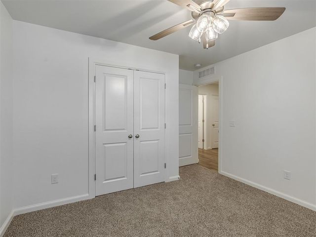 13604 Grass Plain Avenue, Yukon, OK 73099