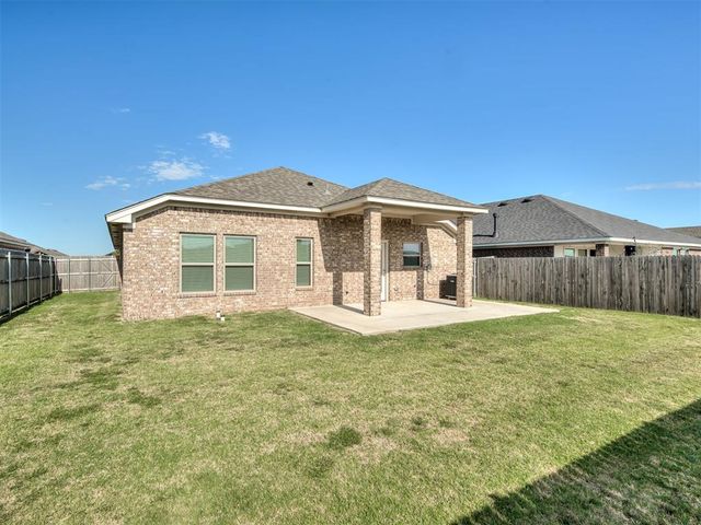 13604 Grass Plain Avenue, Yukon, OK 73099