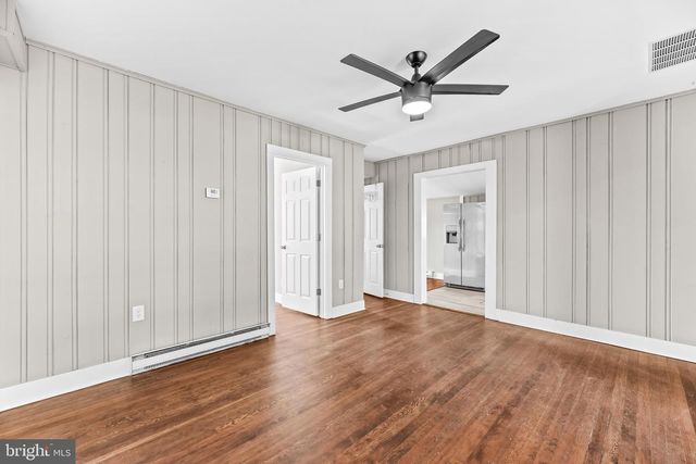 1223 PINE AVE, Shady Side, MD 20764