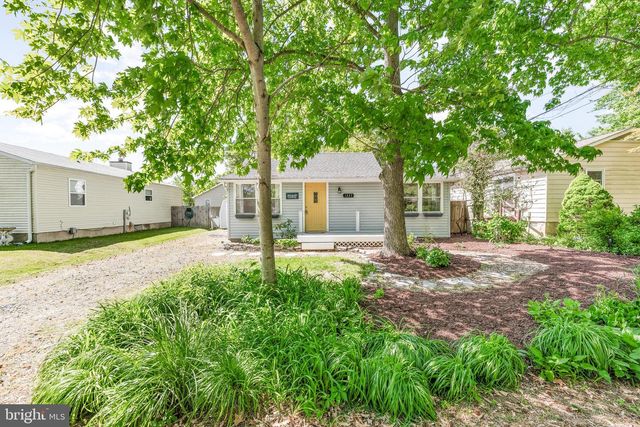1223 PINE AVE, Shady Side, MD 20764
