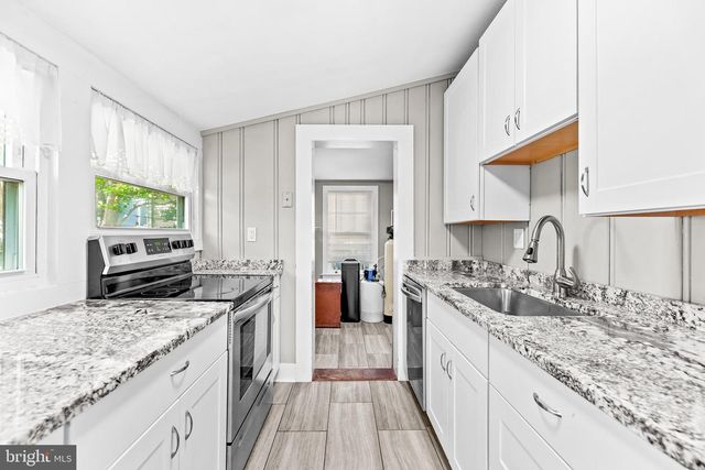 1223 PINE AVE, Shady Side, MD 20764