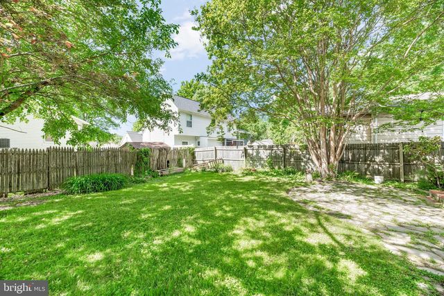 1223 PINE AVE, Shady Side, MD 20764