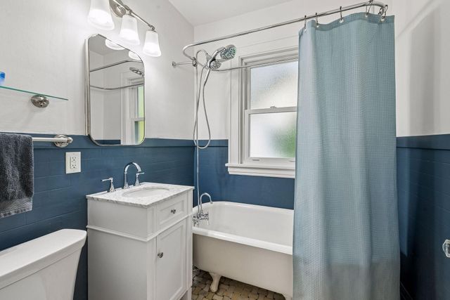 4528 42nd Avenue S, Minneapolis, MN 55406