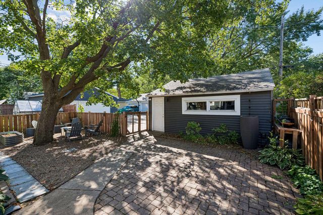 4528 42nd Avenue S, Minneapolis, MN 55406
