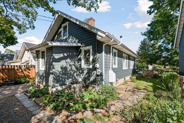 4528 42nd Avenue S, Minneapolis, MN 55406