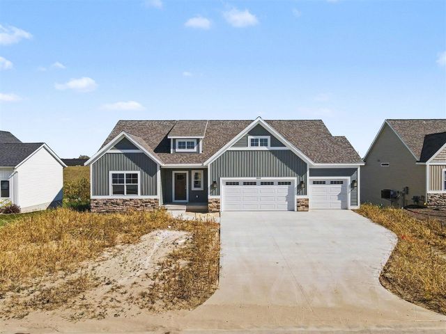 3640 Garner Drive, Zeeland, MI 49464