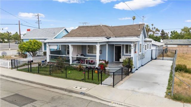 370 N Palomares, Pomona, CA 91767