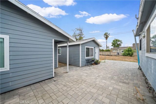 370 N Palomares, Pomona, CA 91767