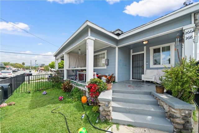 370 N Palomares, Pomona, CA 91767