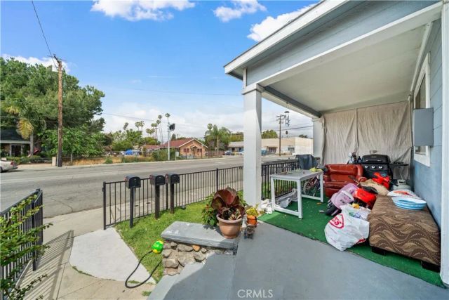 370 N Palomares, Pomona, CA 91767