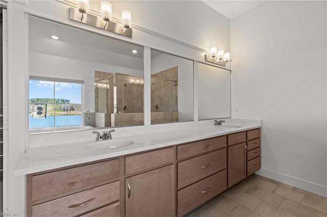 214 Arbormoor LN, Moyock, NC 27958