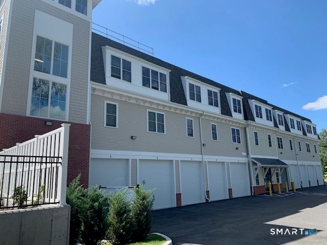 35 Old Quarry Road C4, Ridgefield, CT 06877