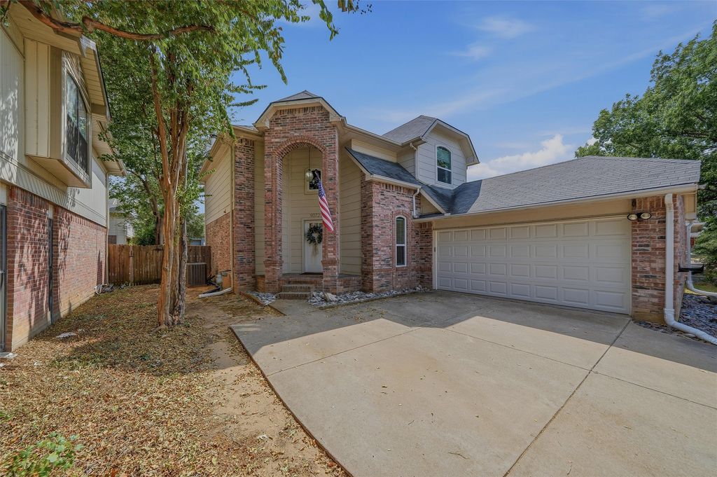 9072 Elbe Trail, Fort Worth, TX 76118 — photo 2