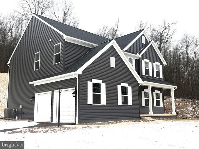 5 REIFF DR, Marysville, PA 17053