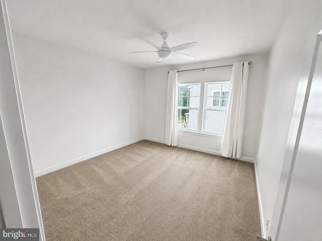 185 VERBENA DR, Stafford, VA 22554