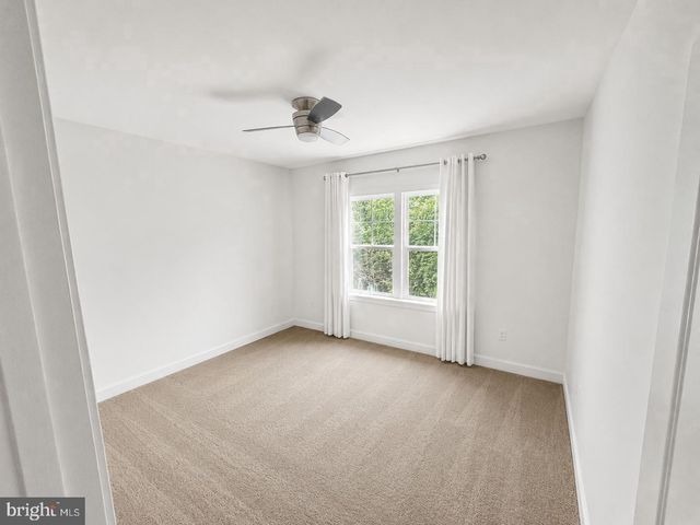 185 VERBENA DR, Stafford, VA 22554