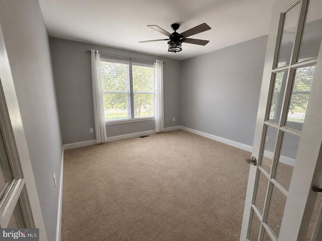 185 VERBENA DR, Stafford, VA 22554
