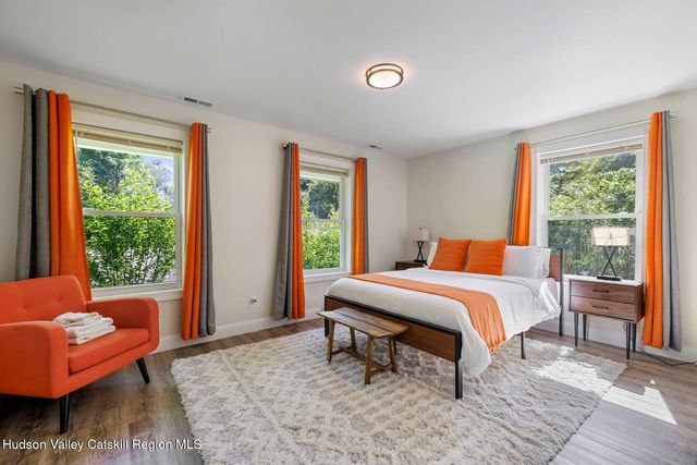 73 Lisa Lane, Athens, NY 12015