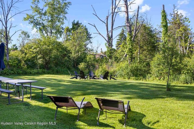 73 Lisa Lane, Athens, NY 12015