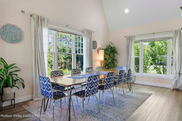 73 Lisa Lane, Athens, NY 12015