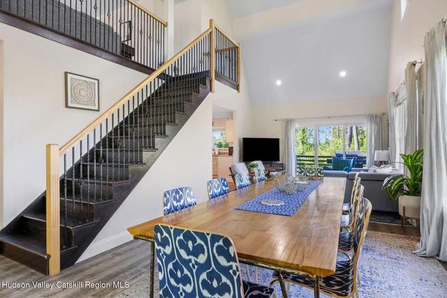 73 Lisa Lane, Athens, NY 12015