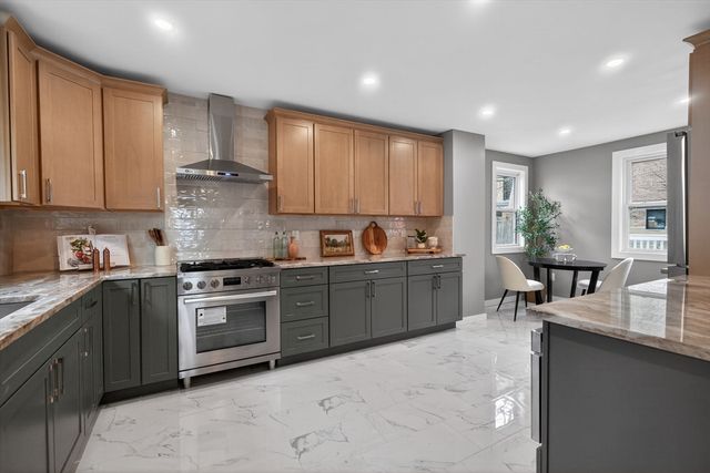 25 Browning Rd, Somerville, MA 02145