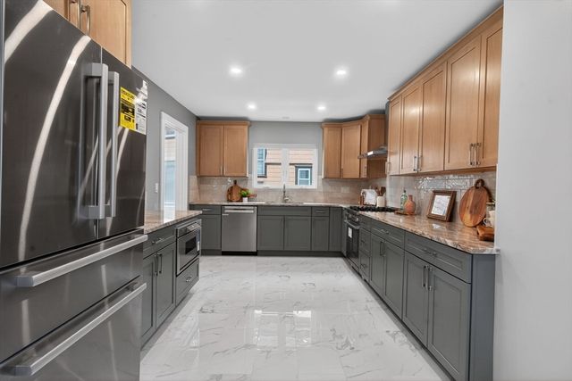 25 Browning Rd, Somerville, MA 02145