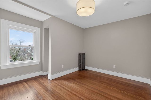 25 Browning Rd, Somerville, MA 02145