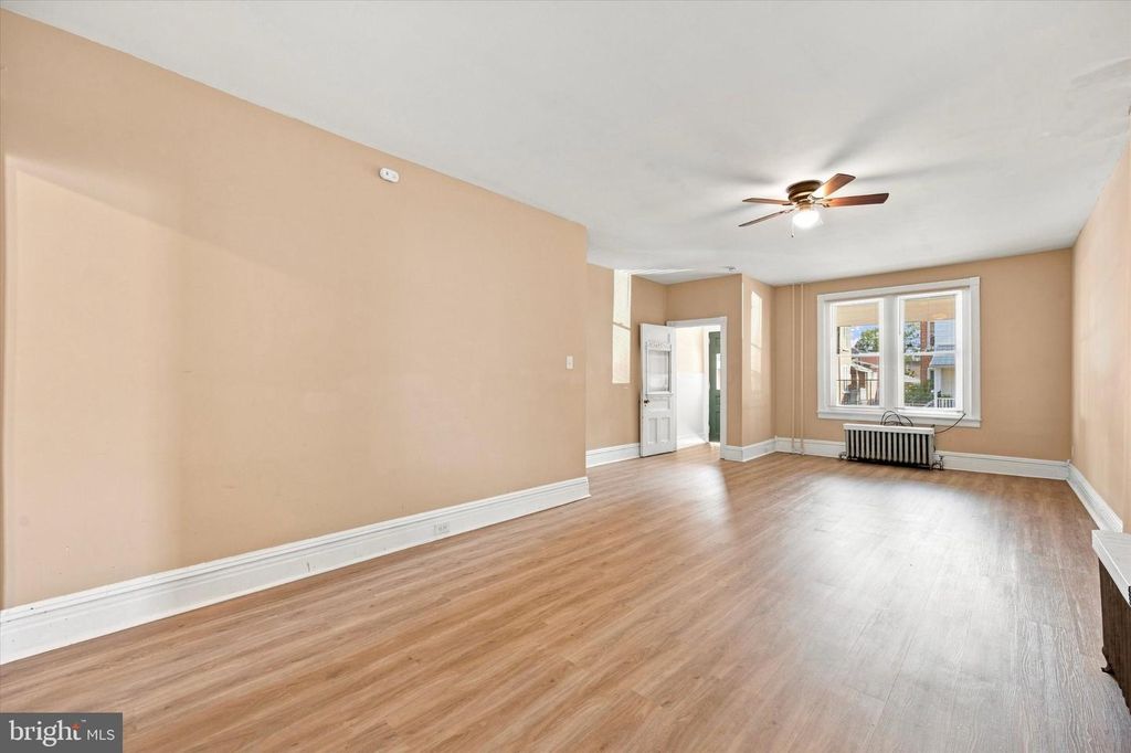 9 W 2ND ST, POTTSTOWN, PA 19464 — photo 4